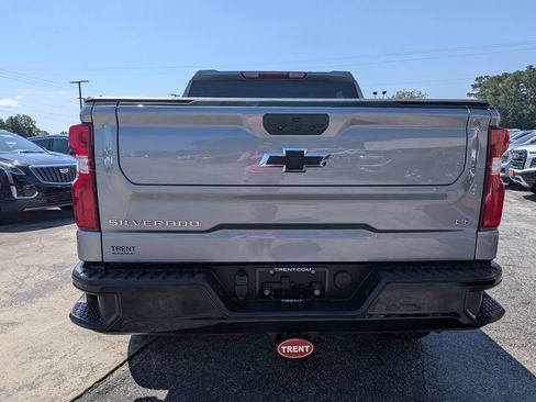 Used 2023 Chevrolet Silverado 1500 LT Trail Boss w/ Protection Package AWD/4WD image 3