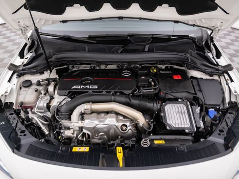New 2025 Mercedes-Benz GLA 35 AMG GLA 35 AMG image 32