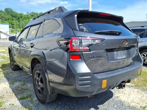Used 2022 Subaru Outback Wilderness AWD/4WD image 11
