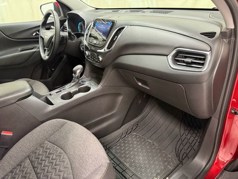 Certified 2024 Chevrolet Equinox LT FWD image 27