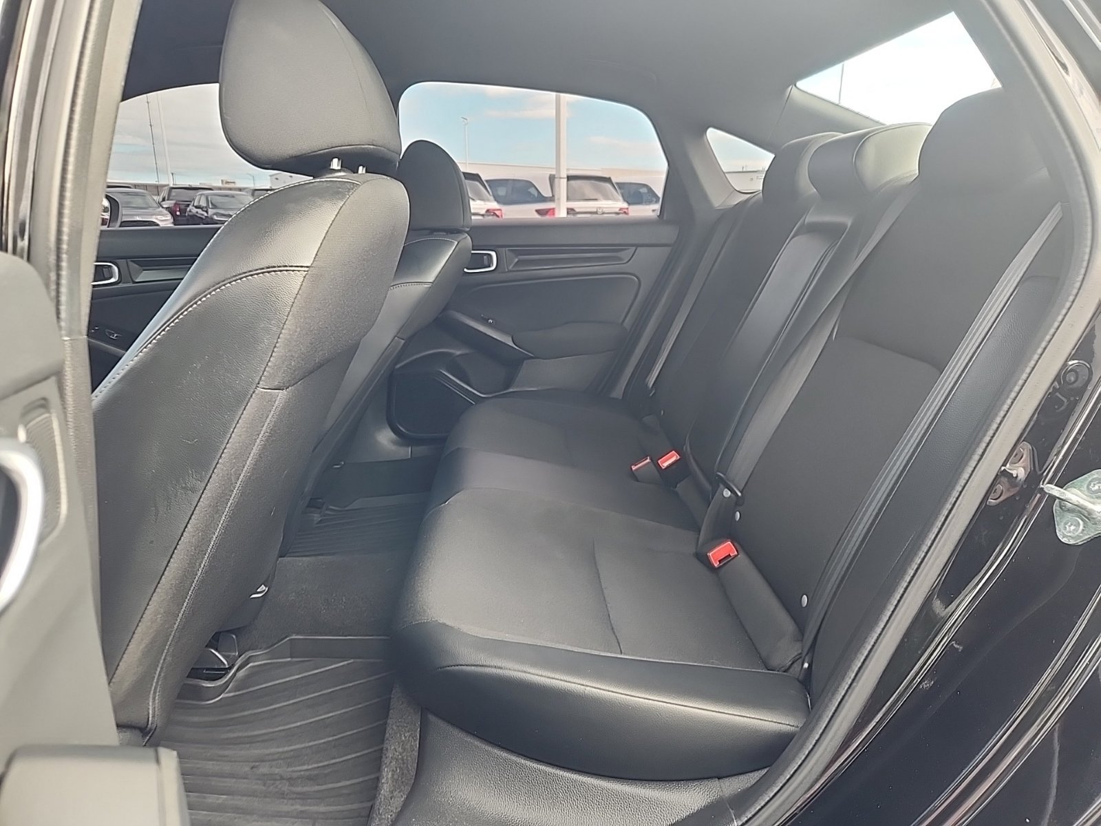 Used 2025 Honda Civic Sport image 31