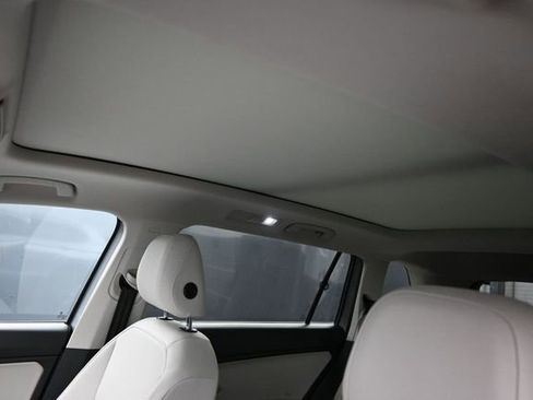 Used 2021 Volkswagen Tiguan S AWD/4WD image 13