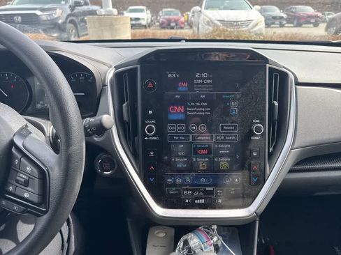 Used 2024 Subaru Crosstrek 2.0i Premium image 19