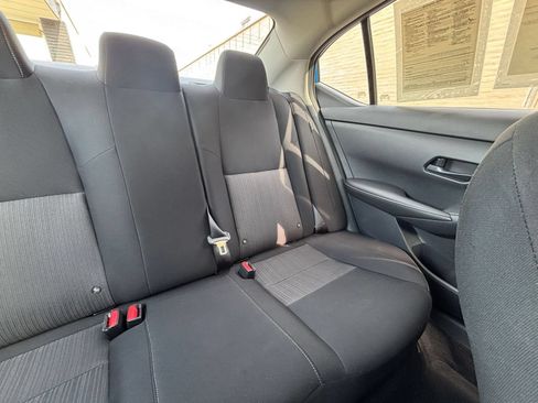 Used 2025 Nissan Sentra SV FWD image 35
