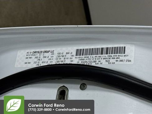 Used 2012 RAM 2500 Laramie w/ Cold Weather Group image 31