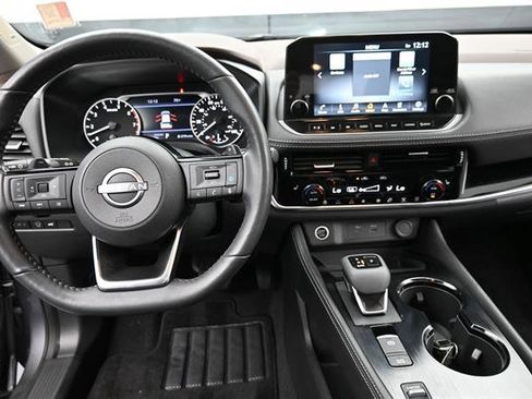 Used 2023 Nissan Rogue SL w/ SL Premium Package FWD image 15
