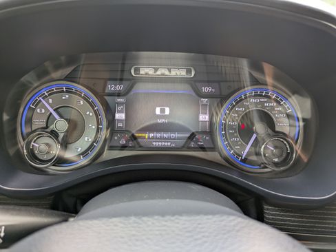 Used 2019 RAM 1500 Limited w/ Advanced Safety Group image 19
