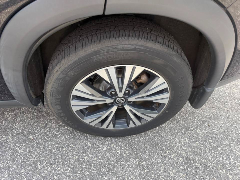 Used 2021 Nissan Rogue SV w/ Premium Package FWD image 22