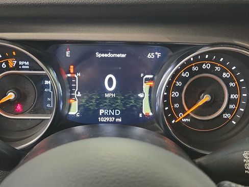 Used 2019 Jeep Wrangler Unlimited Sport S AWD/4WD image 16