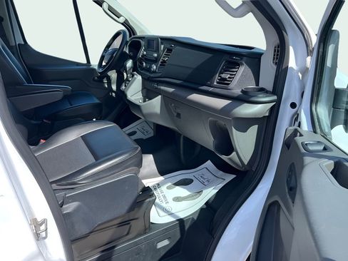 Used 2020 Ford Transit 350 XL image 9