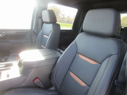 New 2026 GMC Sierra 2500 AT4 w/ AT4 Premium Plus Package image 14