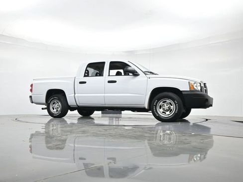 Used 2007 Dodge Dakota ST AWD/4WD image 29