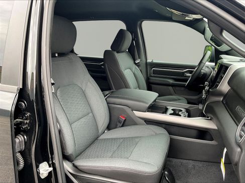 New 2026 RAM 1500 Big Horn AWD/4WD image 18