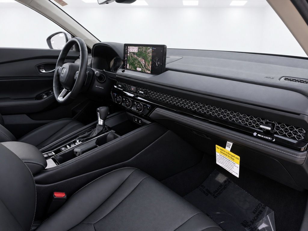 Used 2023 Honda Accord Touring image 25