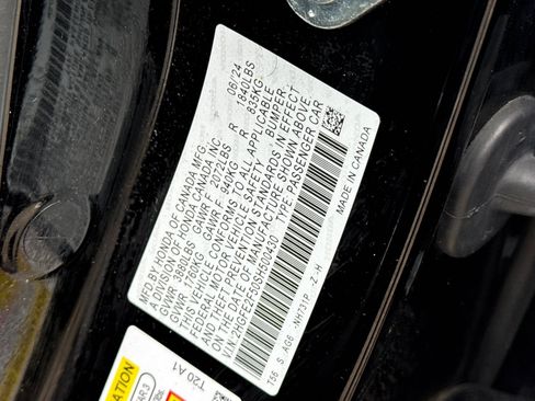 Certified 2025 Honda Civic Sport image 24