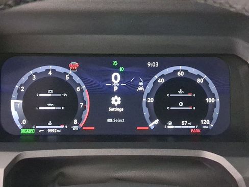 Used 2025 Toyota 4Runner Trailhunter image 17