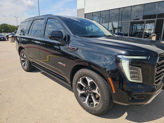Used 2025 GMC Yukon AT4 Ultimate AWD/4WD image 1