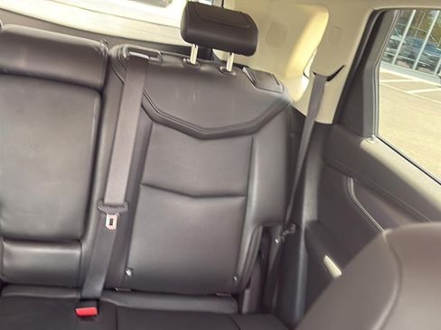 Used 2019 Cadillac XT5 Luxury AWD/4WD image 6