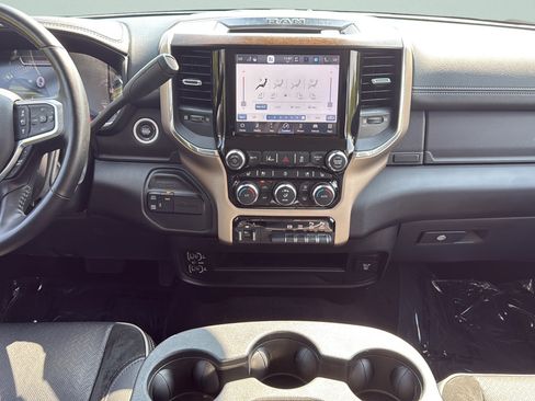 Used 2024 RAM 2500 Laramie w/ Safety Group AWD/4WD image 15