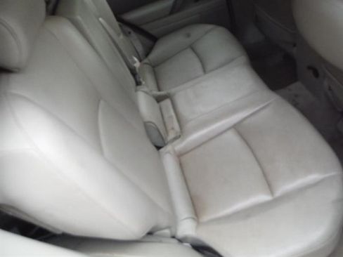 Used 2005 INFINITI FX35 AWD w/ (U01) Technology Pkg image 11