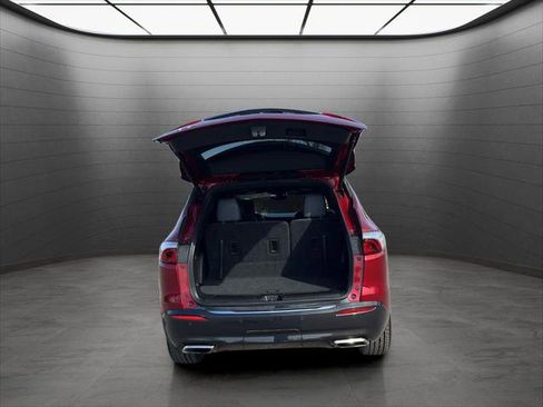 Used 2023 Buick Enclave Essence w/ Sport Touring Edition image 21