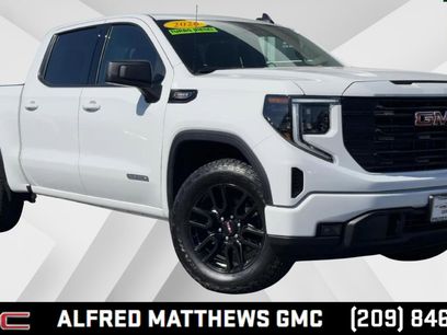 New 2026 GMC Sierra 1500 Elevation w/ X31 Off-Road Package