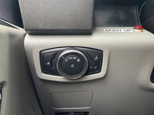 Used 2020 Ford F550 4x4 SuperCab Super Duty image 11