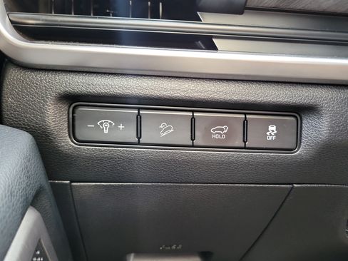 Used 2024 Kia Telluride EX w/ EX Captain's Chair Package FWD image 26