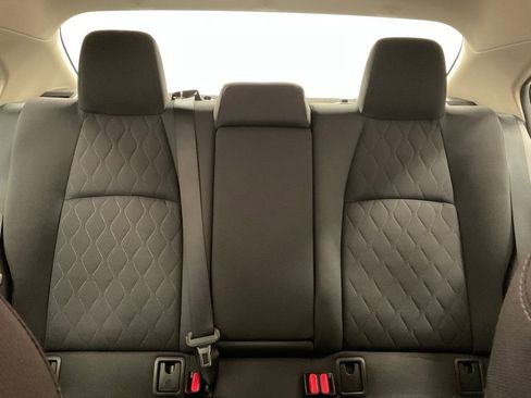 Used 2020 Toyota Corolla LE image 29