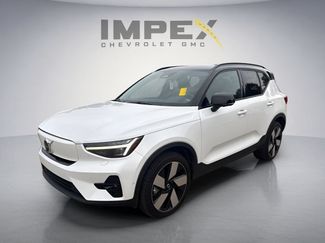 Used 2023 Volvo XC40 Recharge Ultimate AWD/4WD video 1