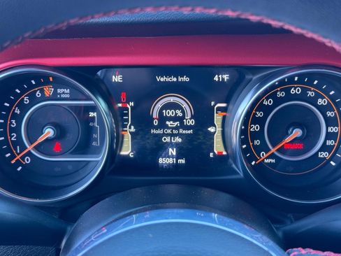 Used 2023 Jeep Gladiator Rubicon w/ LED Lighting Group image 19