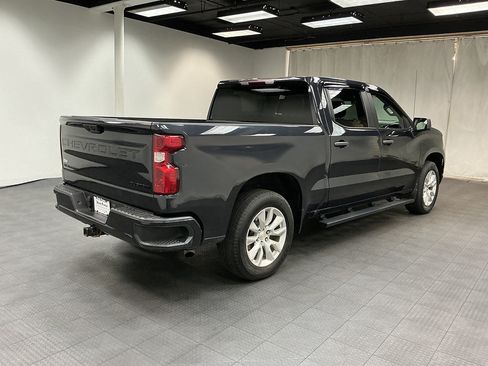 Used 2023 Chevrolet Silverado 1500 Custom w/ LPO, Dark Essentials Package AWD/4WD image 5