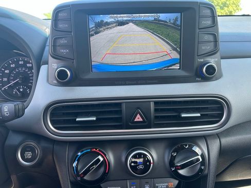 Used 2019 Hyundai Kona SEL w/ SEL Tech Package 02 FWD image 21