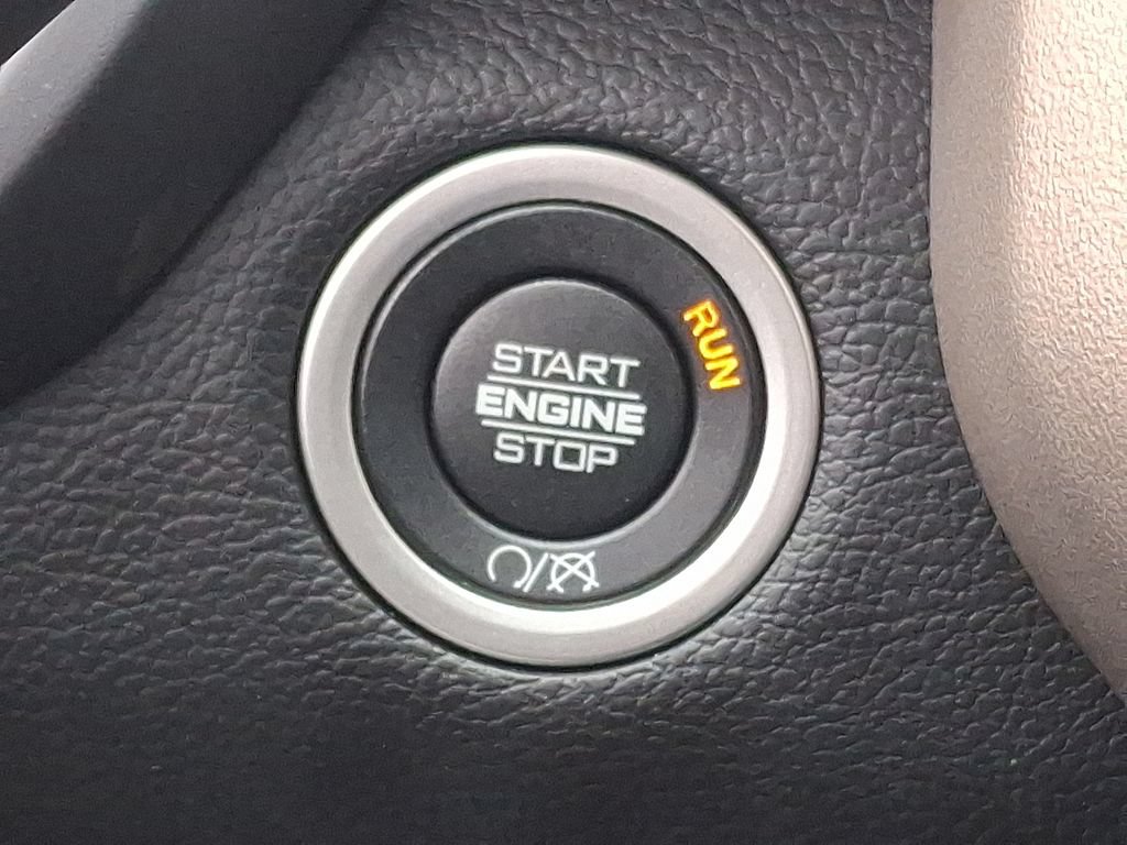Used 2024 RAM 3500 Laramie AWD/4WD image 23