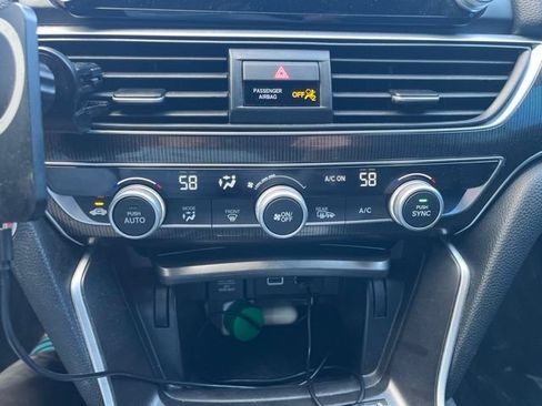 Used 2022 Honda Accord Sport image 14