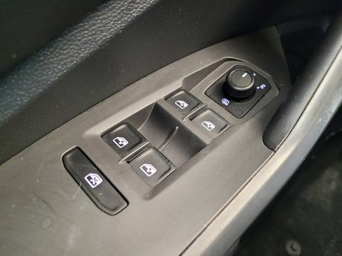 Used 2019 Volkswagen Jetta S w/ Driver Assistance Package FWD image 27