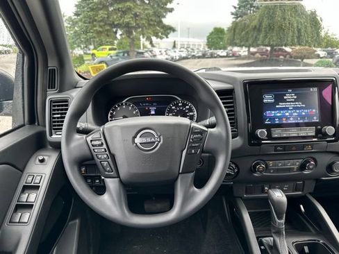 Certified 2023 Nissan Frontier SV w/ Midnight Edition Package AWD/4WD image 16
