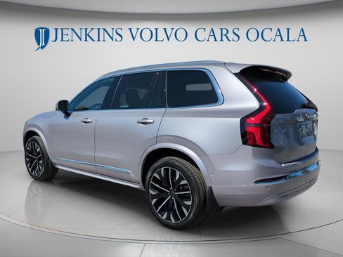New 2026 Volvo XC90 B6 Plus w/ Protection Package Premier image 5