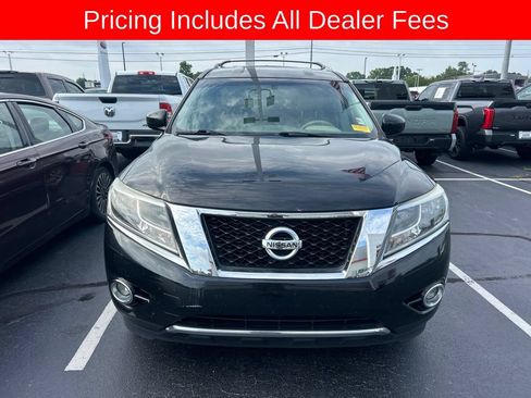 Used 2015 Nissan Pathfinder SL FWD image 12