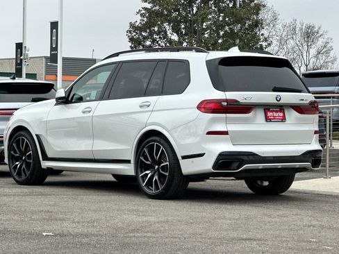 Used 2022 BMW X7 xDrive40i w/ M Sport Package image 6