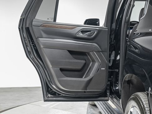 Used 2023 Chevrolet Tahoe High Country w/ Premium Package 2 image 28