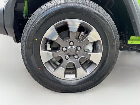 Used 2018 Jeep Wrangler Unlimited Sport S AWD/4WD image 31