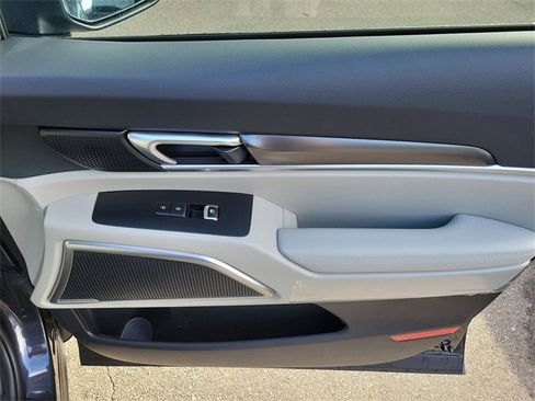 New 2025 Kia Telluride S image 10