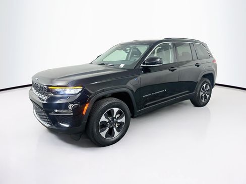 Used 2022 Jeep Grand Cherokee Limited 4xe AWD/4WD image 3