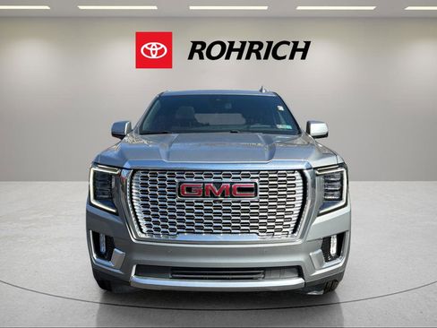 Used 2023 GMC Yukon Denali w/ LPO, Floor Liner Package image 2