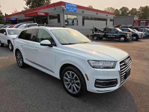 Used 2017 Audi Q7 3.0T Premium Plus AWD/4WD image 9