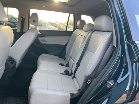 Used 2019 Volkswagen Tiguan SEL AWD/4WD image 13
