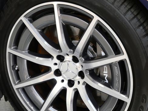 Used 2024 Mercedes-Benz S 63 AMG S image 41