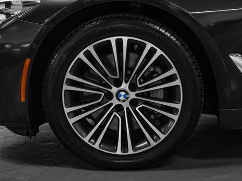 Used 2018 BMW 540i RWD image 59