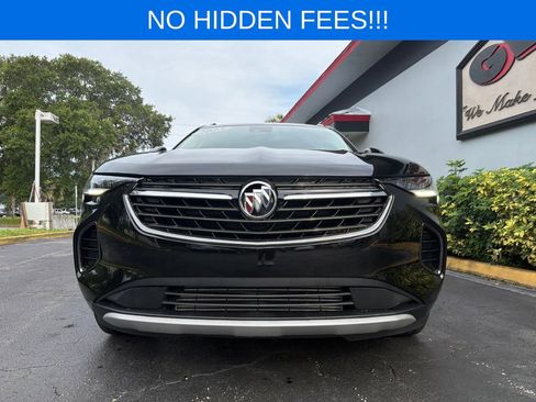 Used 2023 Buick Envision Preferred FWD image 3